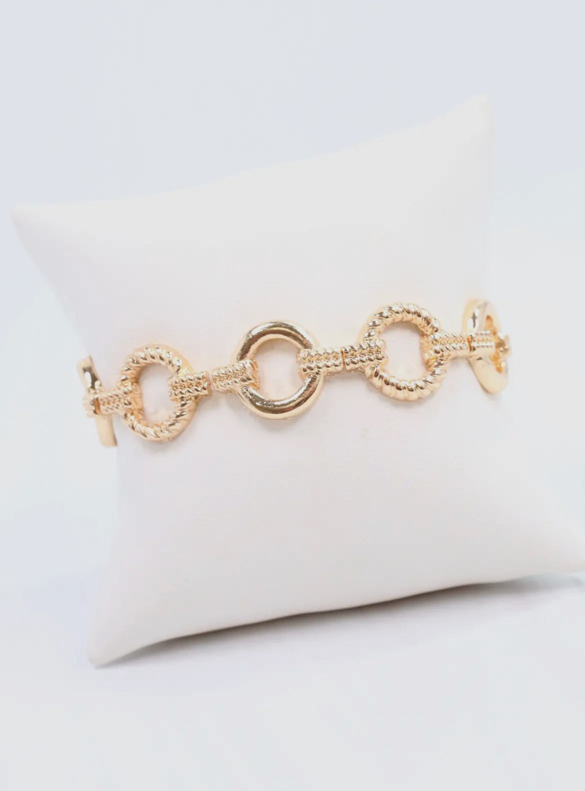 Lexi Link Bracelet Gold